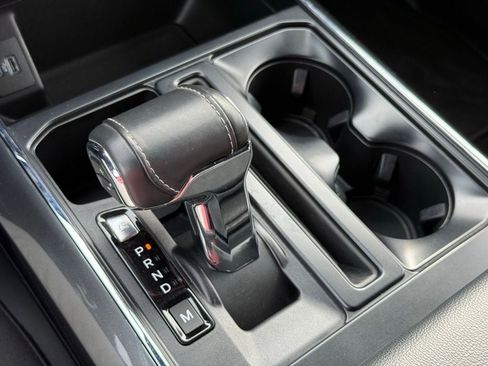 Certified 2022 Ford F150 XLT w/ Equipment Group 302A High image 33