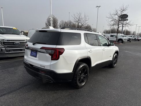 Used 2023 GMC Acadia AT4 w/ Technology Package image 5