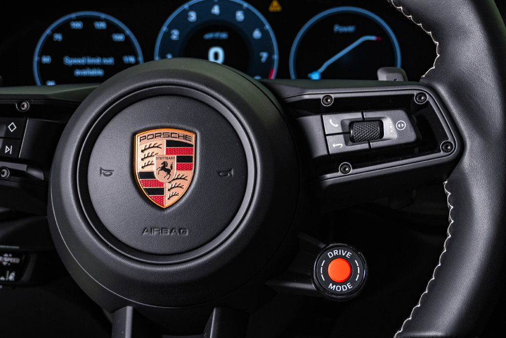 Certified 2025 Porsche 911 Carrera 4 GTS AWD/4WD image 21