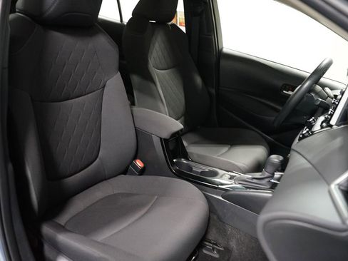 Certified 2021 Toyota Corolla LE FWD image 24