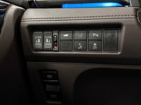 Used 2019 Honda Odyssey Elite image 13