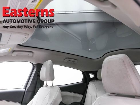 Used 2022 Ford Mustang Mach-E Premium image 36