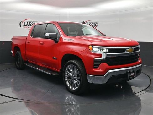 Used 2025 Chevrolet Silverado 1500 LT image 5