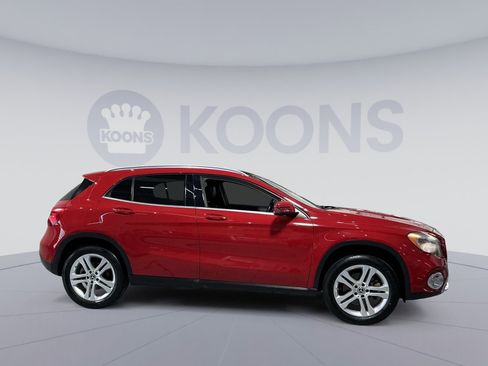 Used 2019 Mercedes-Benz GLA 250 4MATIC image 17