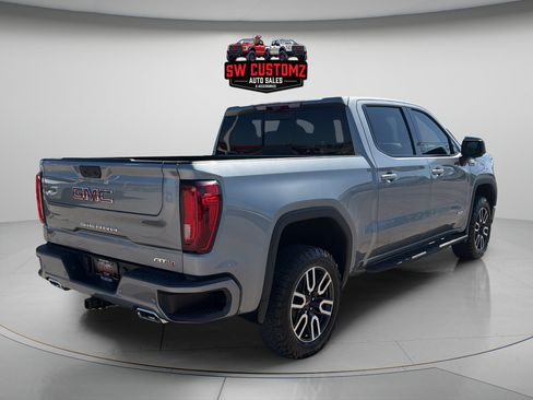 Used 2024 GMC Sierra 1500 AT4 w/ Technology Package AWD/4WD image 7