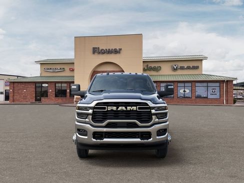 New 2026 RAM 3500 Big Horn AWD/4WD image 8