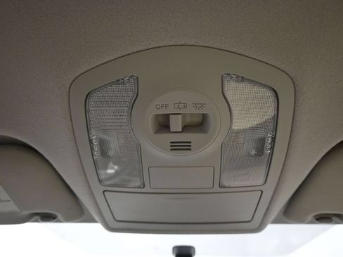 Used 2012 Toyota Prius V Three FWD image 18