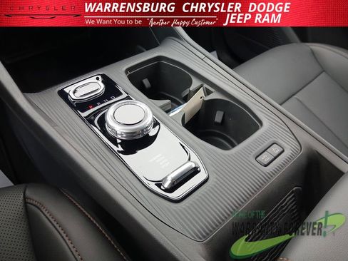 New 2026 Jeep Cherokee Limited AWD/4WD image 23