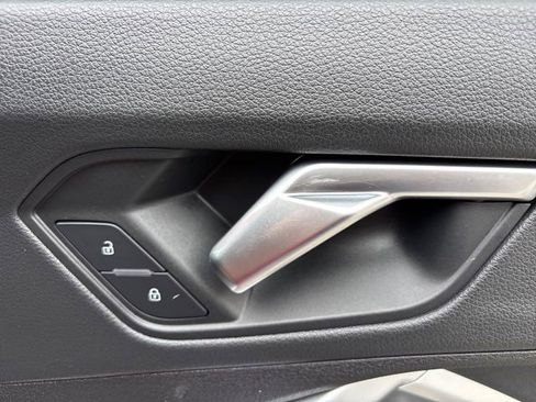 Used 2020 Audi Q3 2.0T Prestige w/ Prestige Package image 62