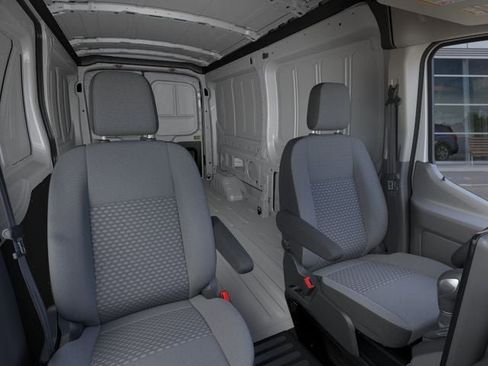 New 2026 Ford Transit 250 148 Medium Roof RWD image 10