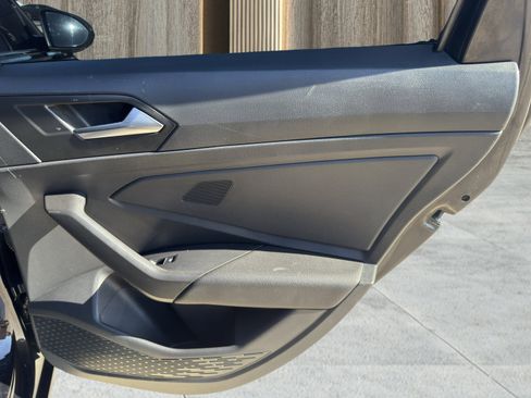 Used 2021 Volkswagen Jetta R-Line image 38