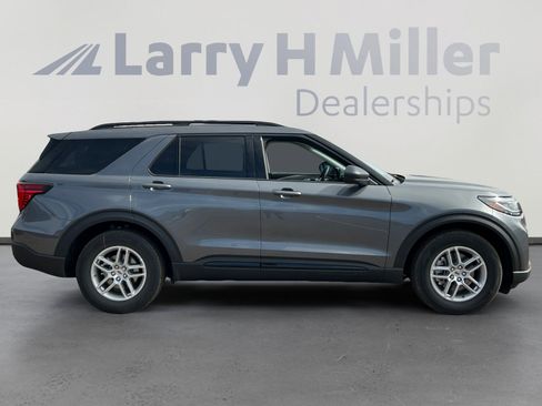 New 2026 Ford Explorer Active w/ Active Comfort Package RWD image 6