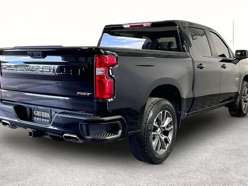 Used 2023 Chevrolet Silverado 1500 RST AWD/4WD image 2