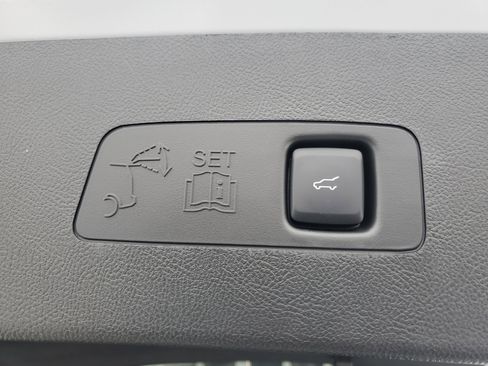 New 2026 Lincoln Corsair Premiere image 30