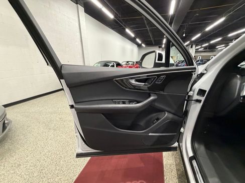 Used 2022 Audi Q7 3.0T Premium Plus AWD/4WD image 20