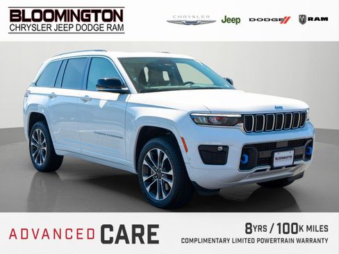 Used 2022 Jeep Grand Cherokee Overland w/ Luxury Tech Group IV AWD/4WD image 1
