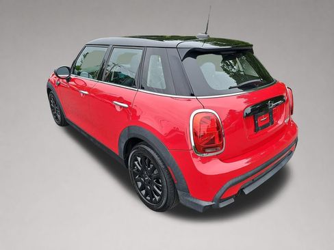Used 2022 MINI Cooper 4-Door Hardtop FWD image 6