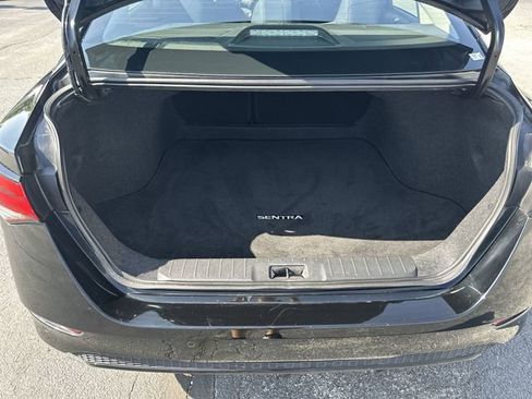 Certified 2023 Nissan Sentra SV image 32