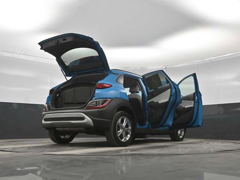 Used 2022 Hyundai Kona SEL AWD/4WD image 44