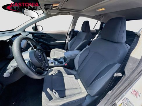 Used 2025 Subaru Crosstrek 2.5i Premium AWD/4WD image 27