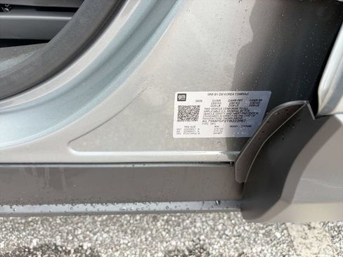 New 2026 Chevrolet TrailBlazer LT w/ LT Cold Weather Package FWD image 25
