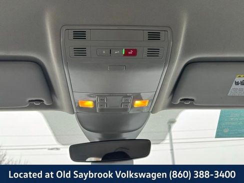 Used 2024 Volkswagen Taos SE image 17