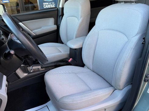 Used 2015 Subaru Forester 2.5i Premium image 10