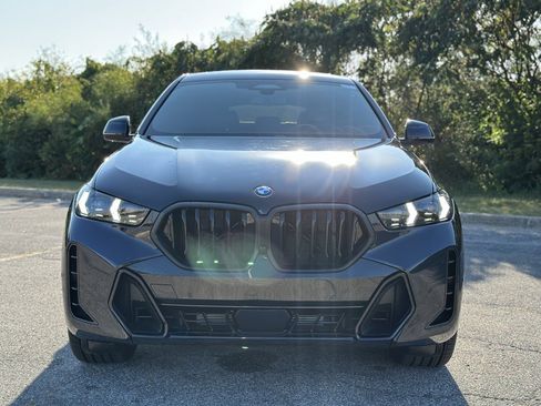 New 2026 BMW X6 xDrive40i image 2