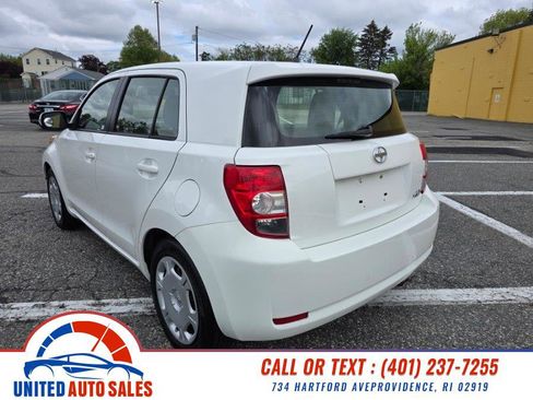 Used 2013 Scion xD FWD image 3