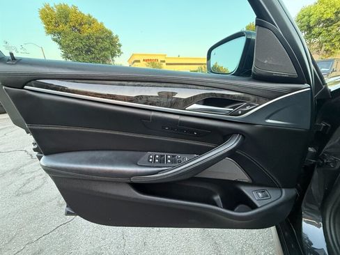 Used 2018 BMW 540i RWD image 19
