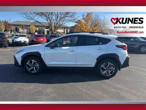 Used 2024 Subaru Crosstrek 2.0i Premium image 10