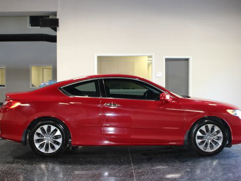 Used 2013 Honda Accord EX image 3