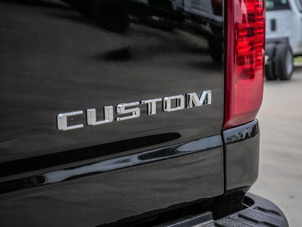 New 2026 Chevrolet Silverado 2500 Custom w/ Custom Value Package AWD/4WD image 14