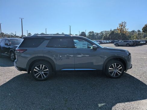 New 2025 Nissan Pathfinder Platinum w/ Cargo Package image 2