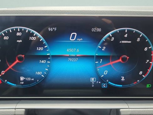 Used 2020 Mercedes-Benz GLE 350 4MATIC image 23