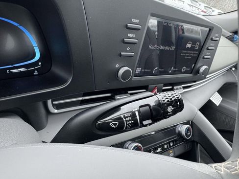 New 2026 Hyundai Elantra Sport FWD image 23