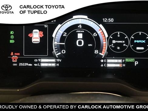 Used 2023 Toyota Sequoia Capstone RWD image 26