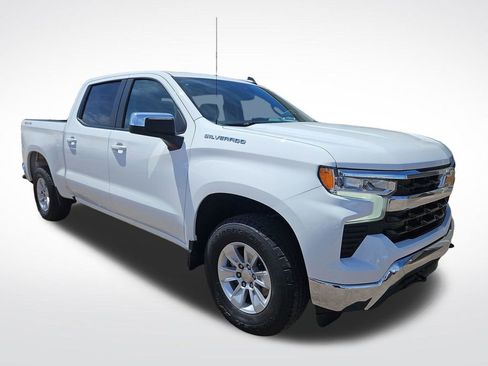 Used 2023 Chevrolet Silverado 1500 LT w/ Work Truck Package AWD/4WD image 7