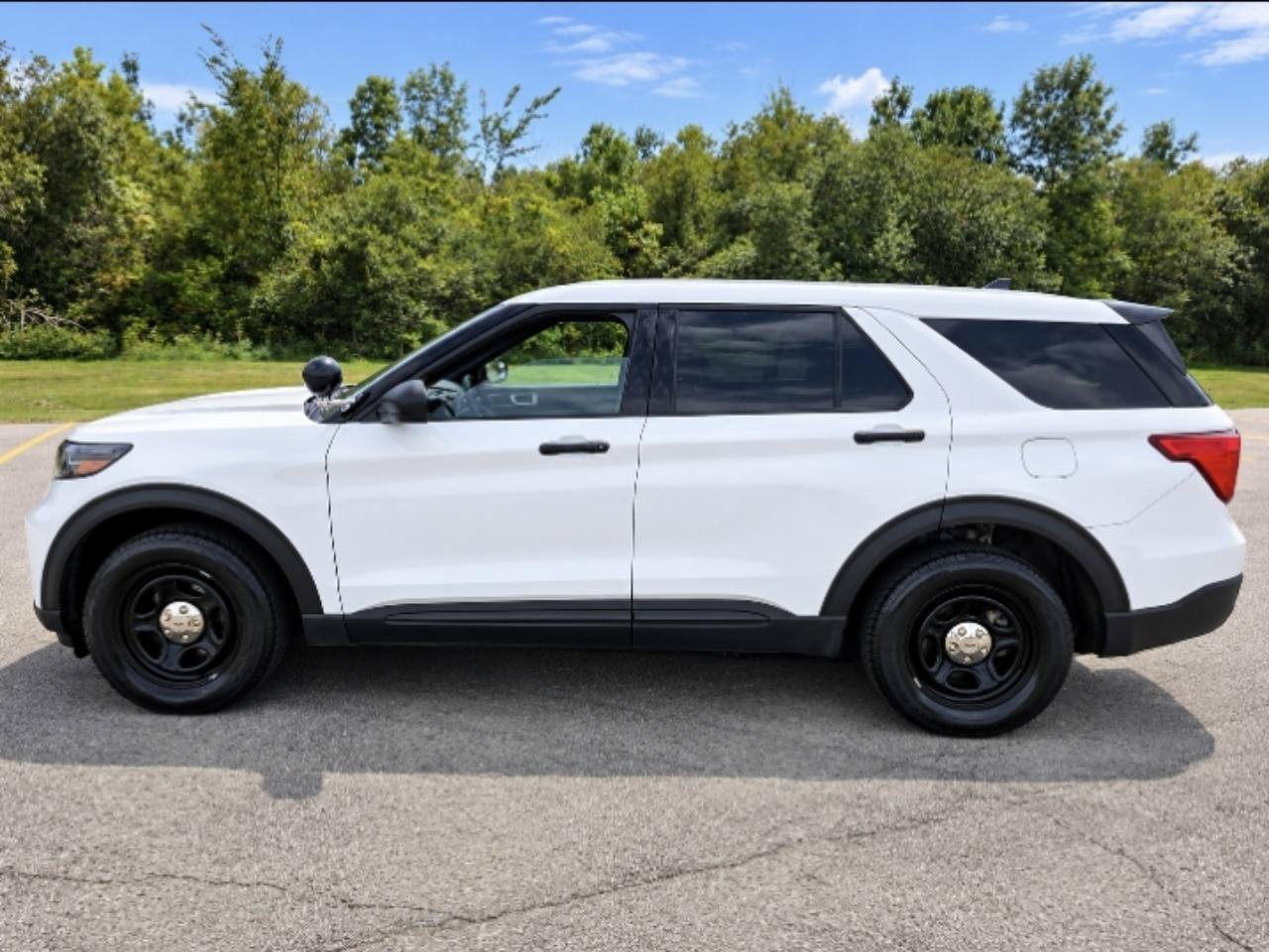Used 2022 Ford Explorer 4WD Police Interceptor image 7