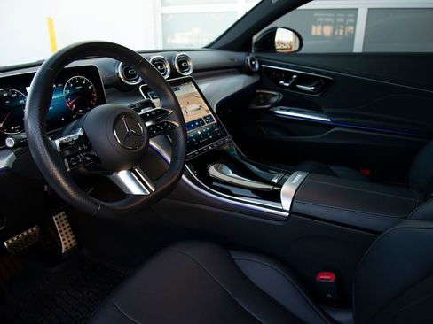 Used 2024 Mercedes-Benz CLE 300 4MATIC Coupe image 14