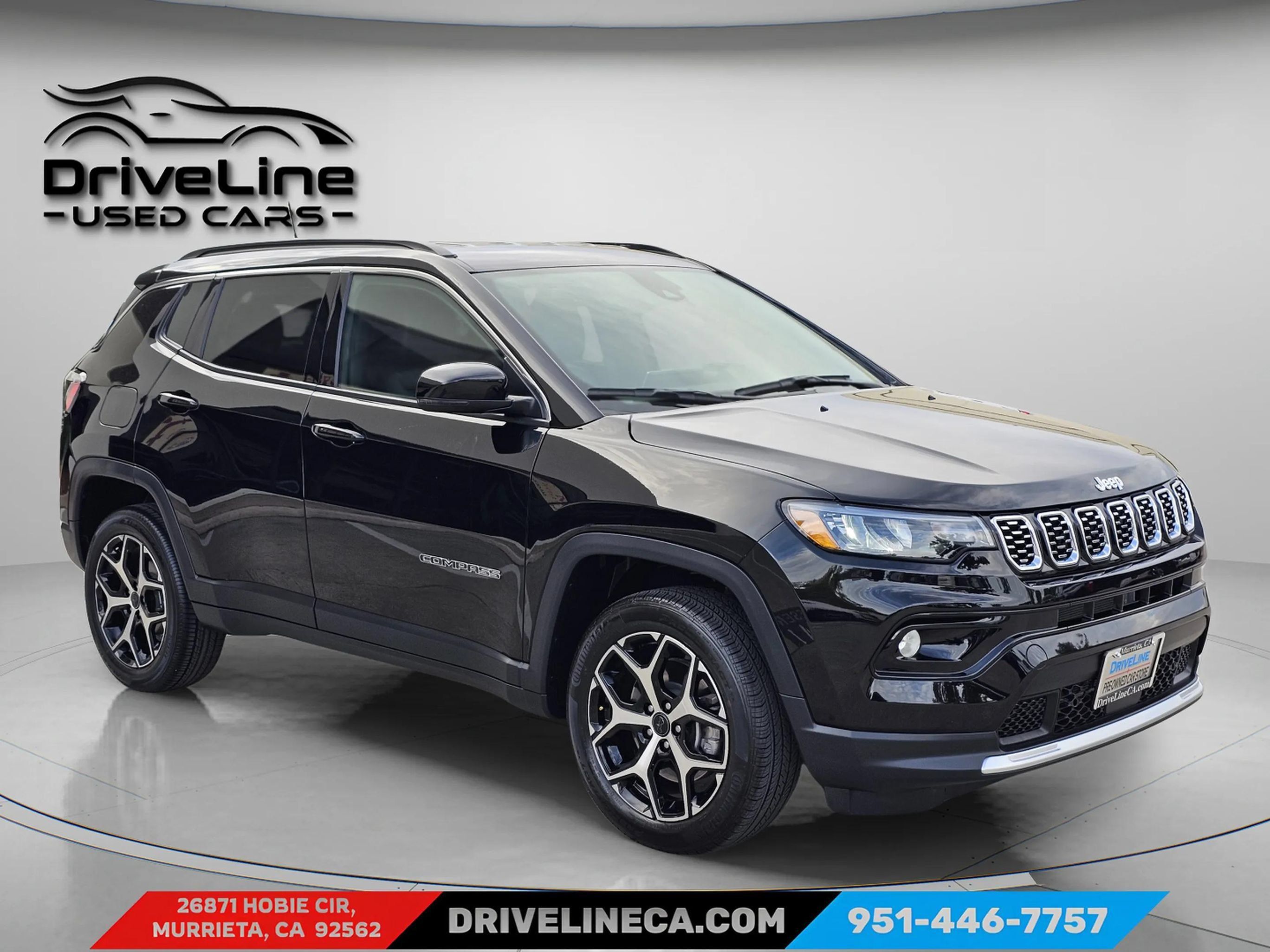 Used 2025 Jeep Compass Limited AWD/4WD image 5