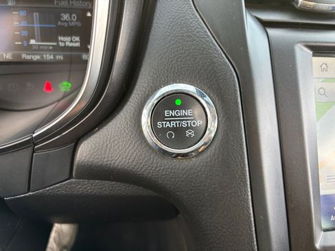 Used 2020 Ford Fusion Titanium image 28