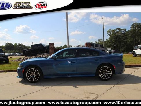 Used 2020 Dodge Charger R/T w/ Plus Group RWD image 4