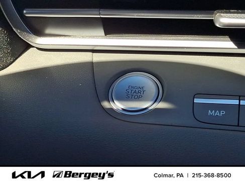 Used 2023 Hyundai Elantra SEL w/ Convenience Package FWD image 26