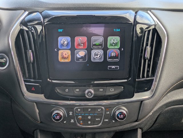 Used 2019 Chevrolet Traverse LT FWD image 22