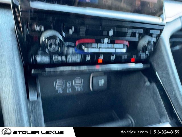 Used 2023 Jeep Grand Cherokee Limited AWD/4WD image 33