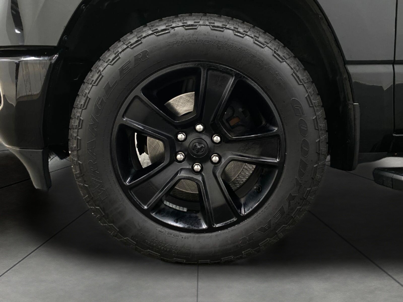 Used 2021 RAM 1500 Big Horn AWD/4WD image 14