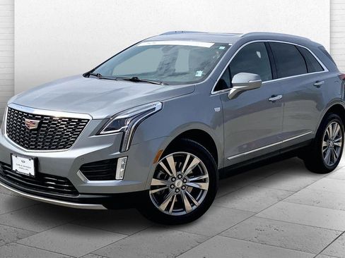 Certified 2025 Cadillac XT5 Premium Luxury image 12