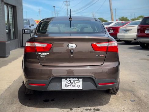 Used 2013 Kia Rio EX w/ Convenience Pkg FWD image 3