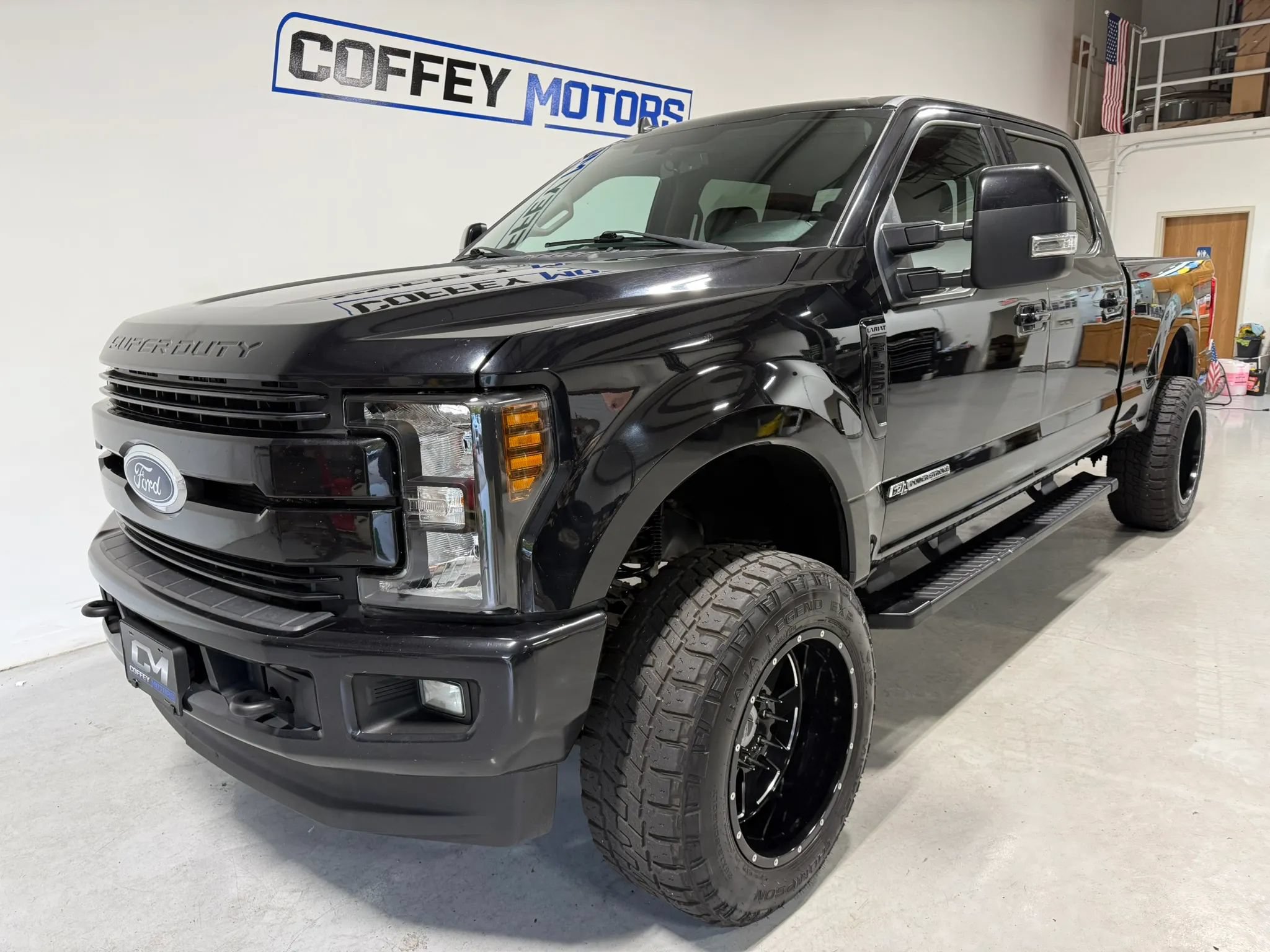 Used 2019 Ford F250 Lariat AWD/4WD image 2